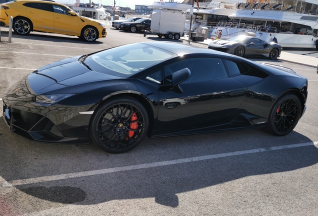 Lamborghini Huracán LP640-4 EVO