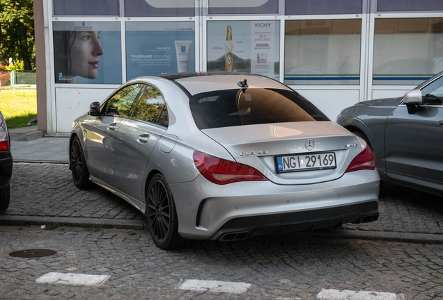 Mercedes-Benz CLA 45 AMG C117