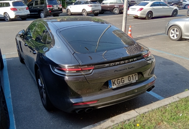 Porsche 971 Panamera Turbo