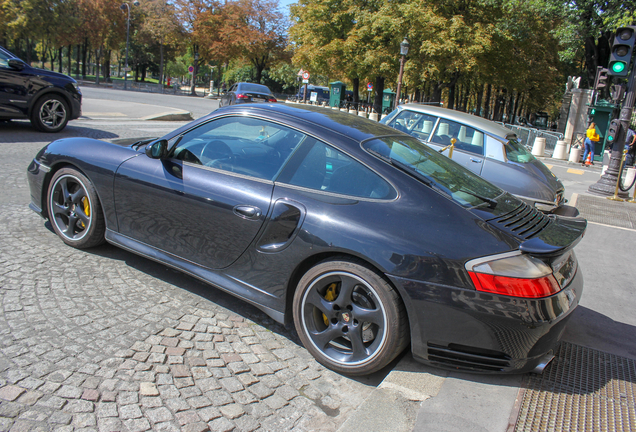 Porsche 996 Turbo