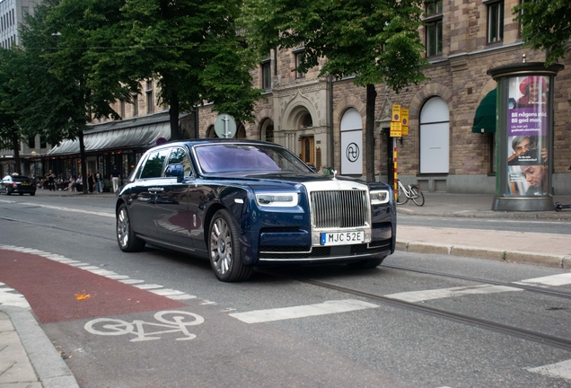 Rolls-Royce Phantom VIII EWB