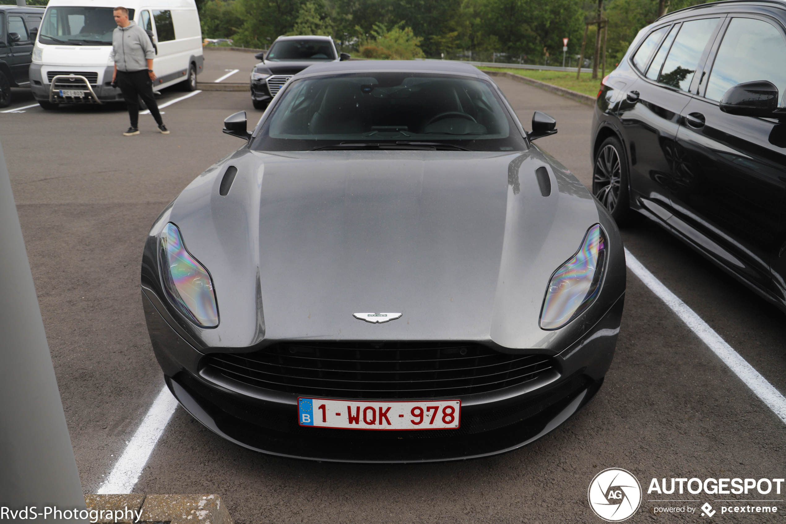 Aston Martin DB11 V8 Volante