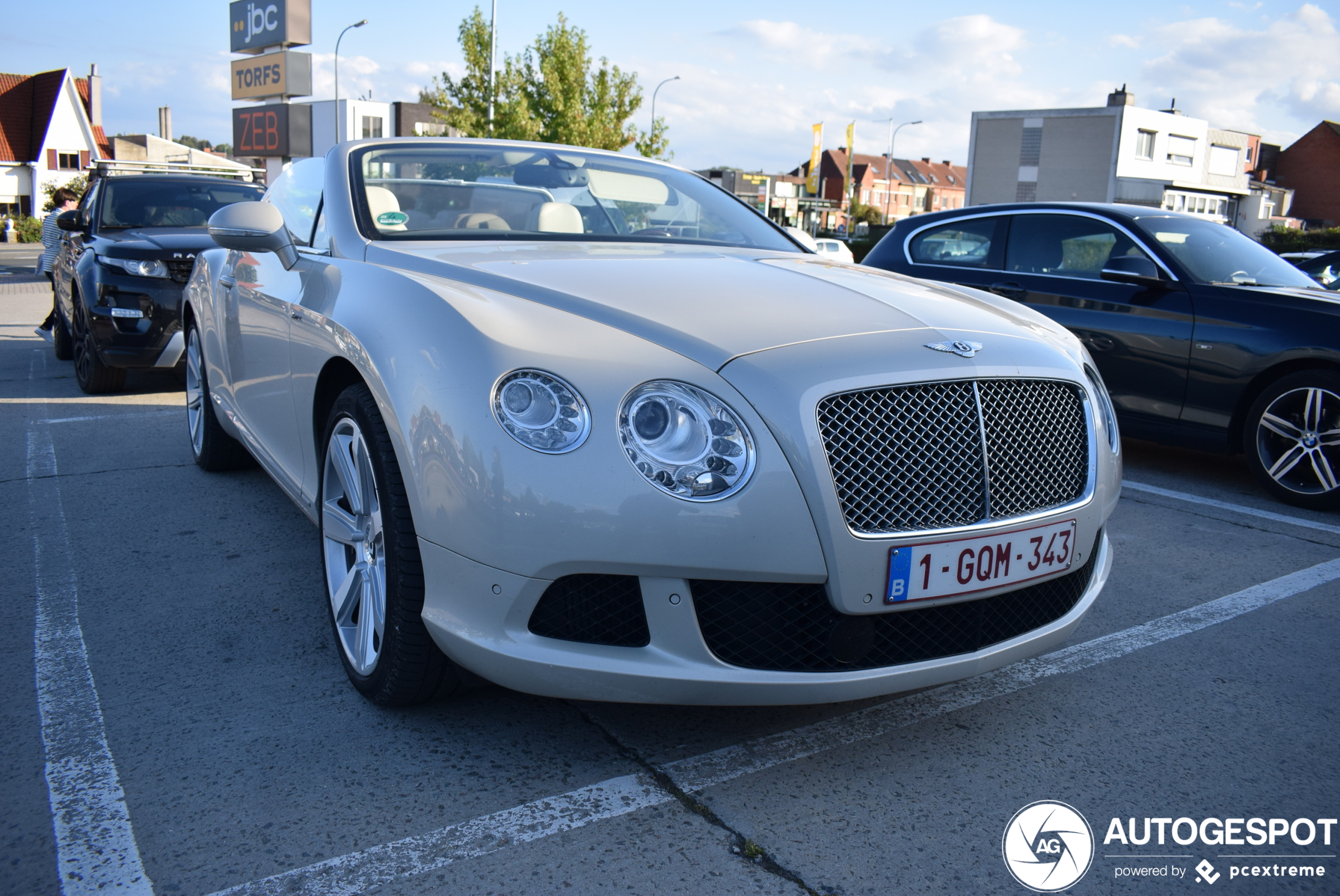 Bentley Continental GTC 2012