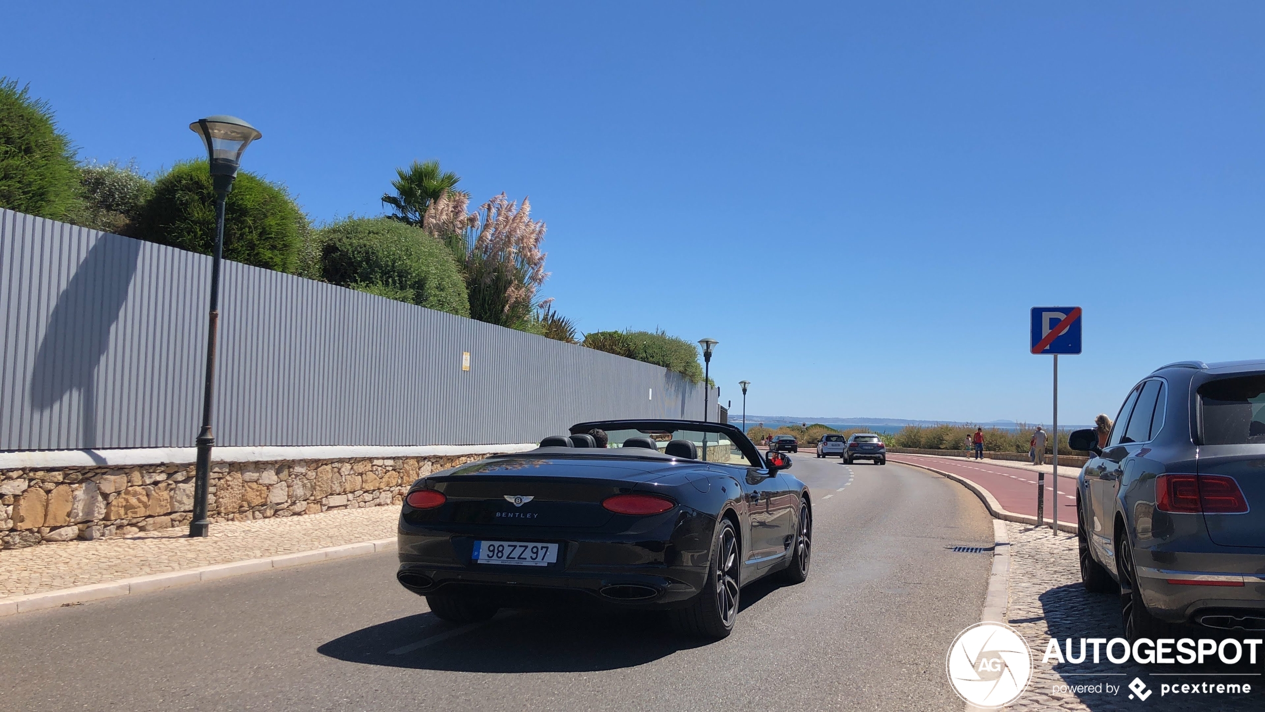 Bentley Continental GTC 2019