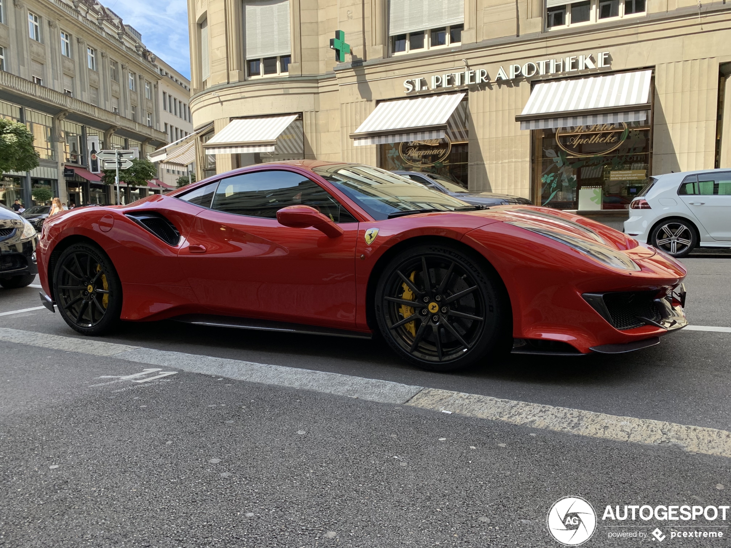 Ferrari 488 Pista