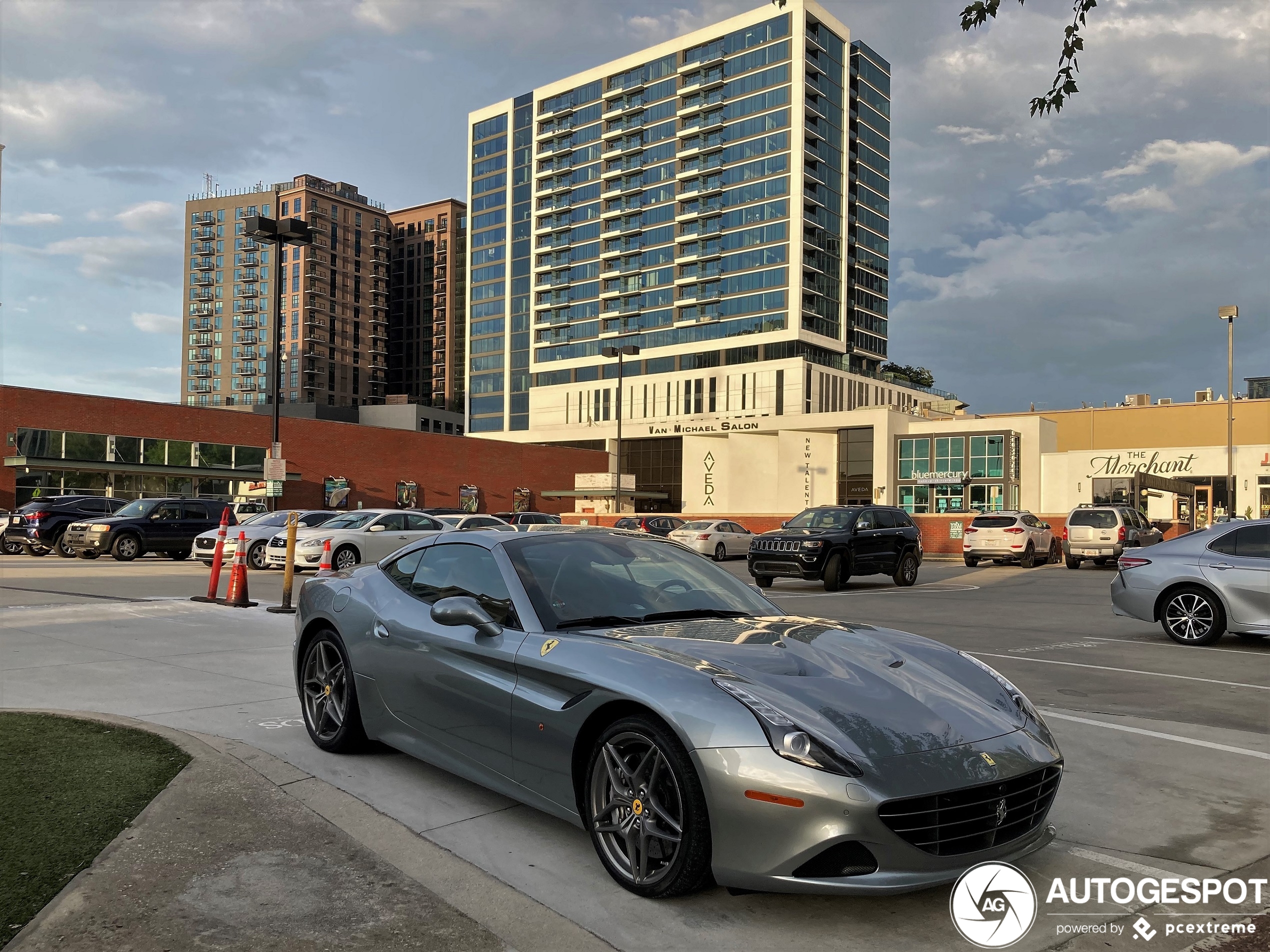 Ferrari California T