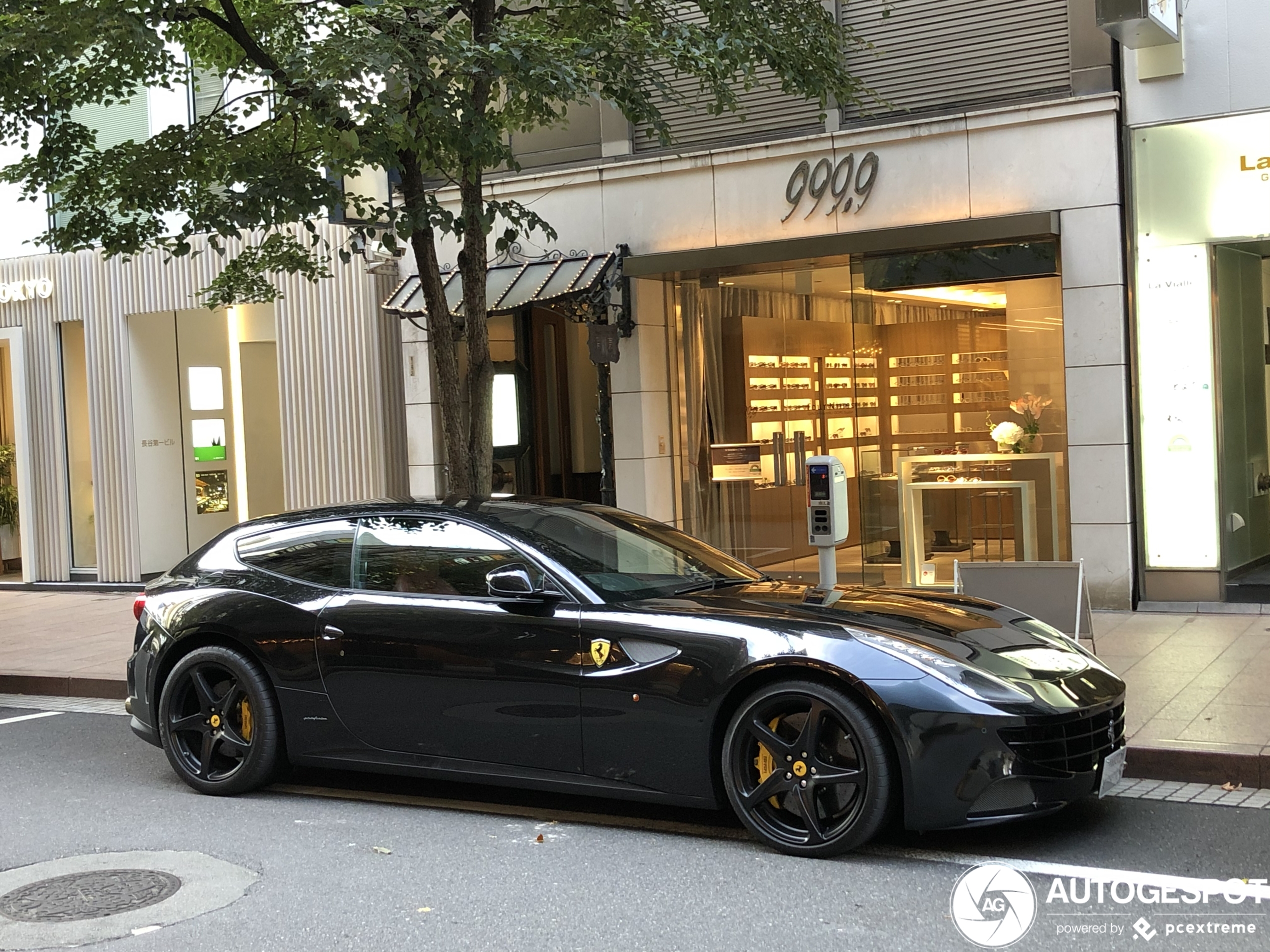 Ferrari FF