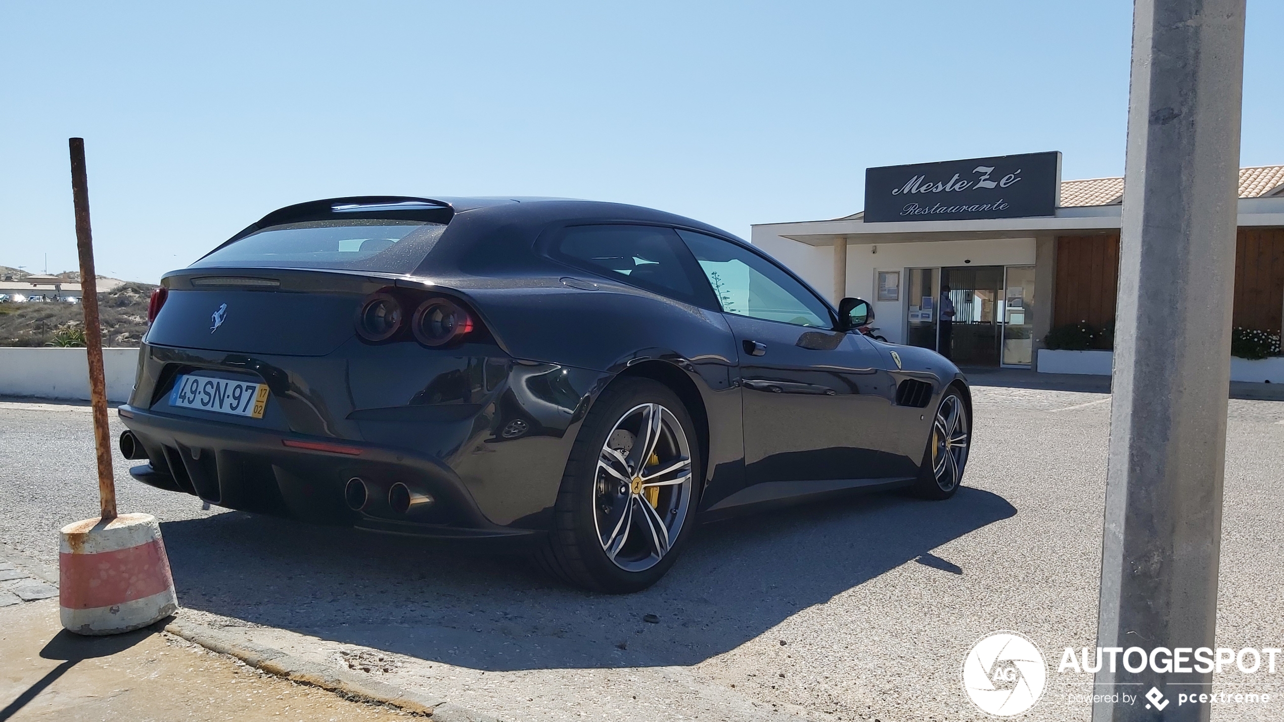 Ferrari GTC4Lusso