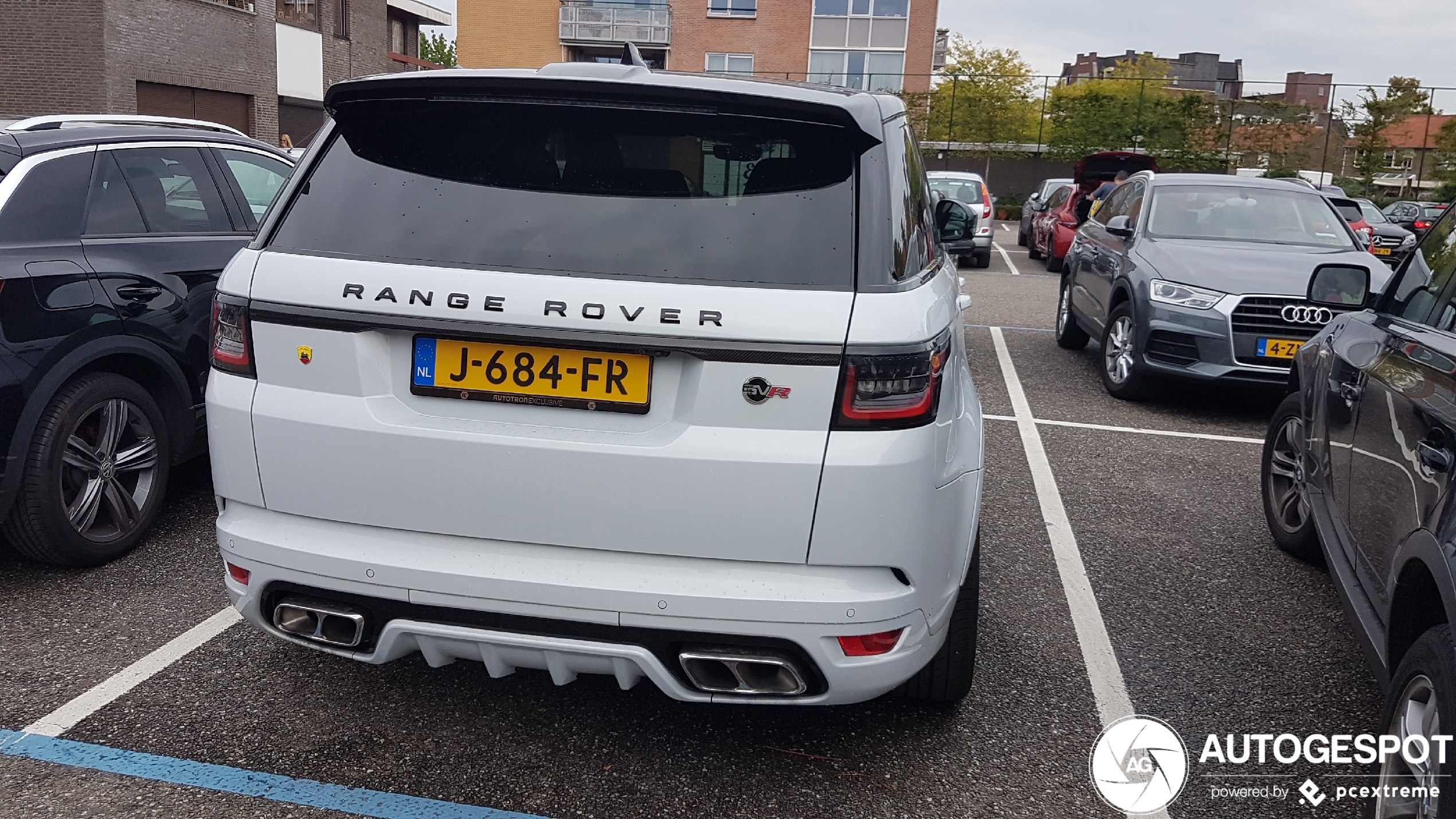 Land Rover Range Rover Sport SVR 2018