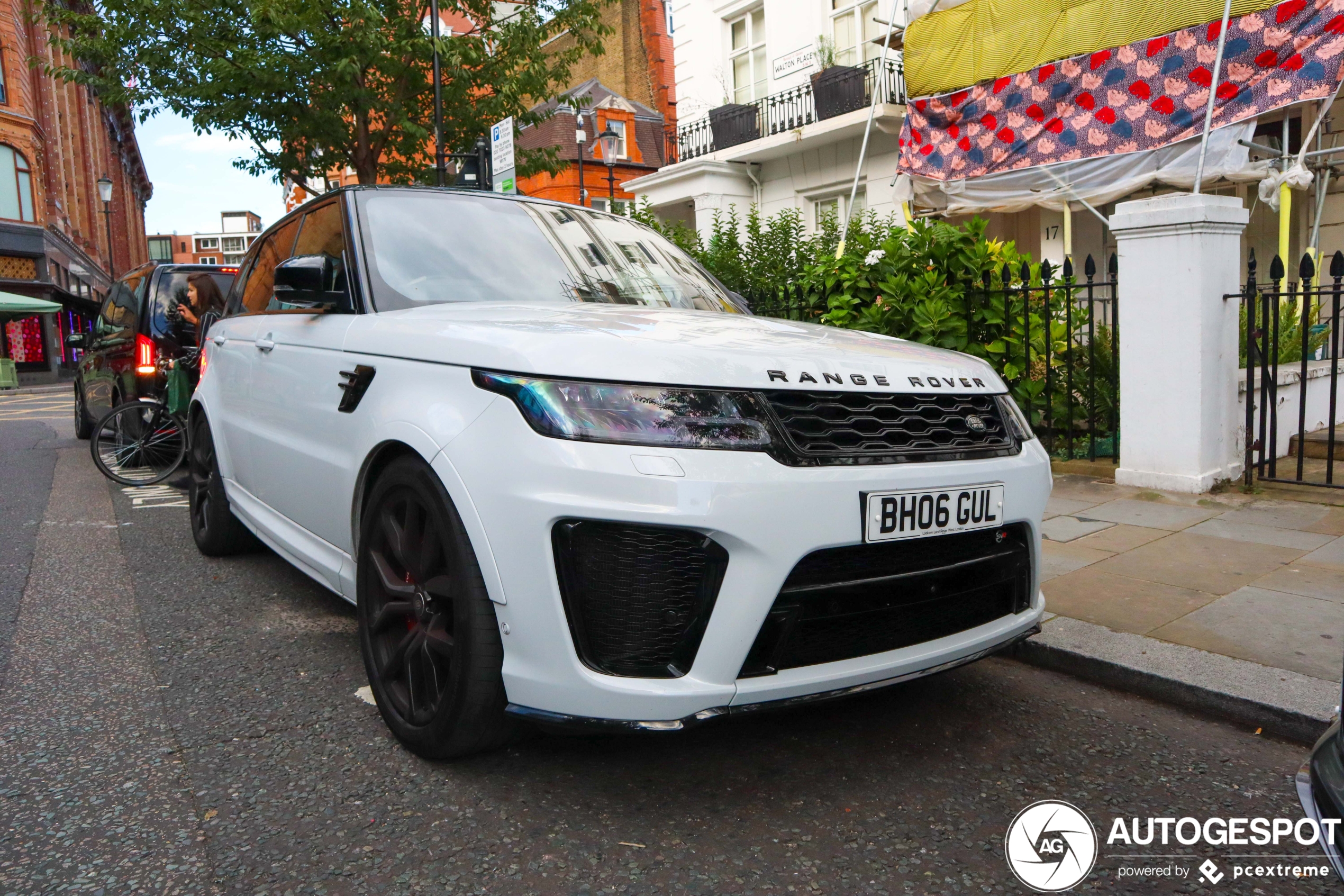 Land Rover Range Rover Sport SVR 2018