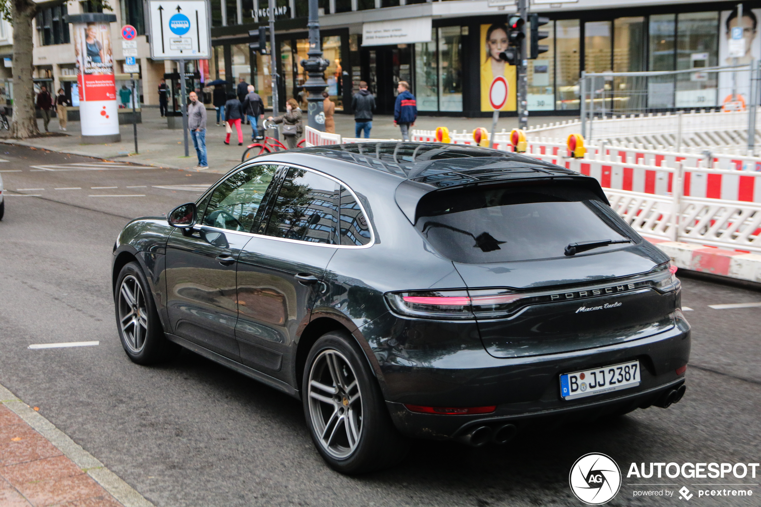 Porsche 95B Macan Turbo MkII