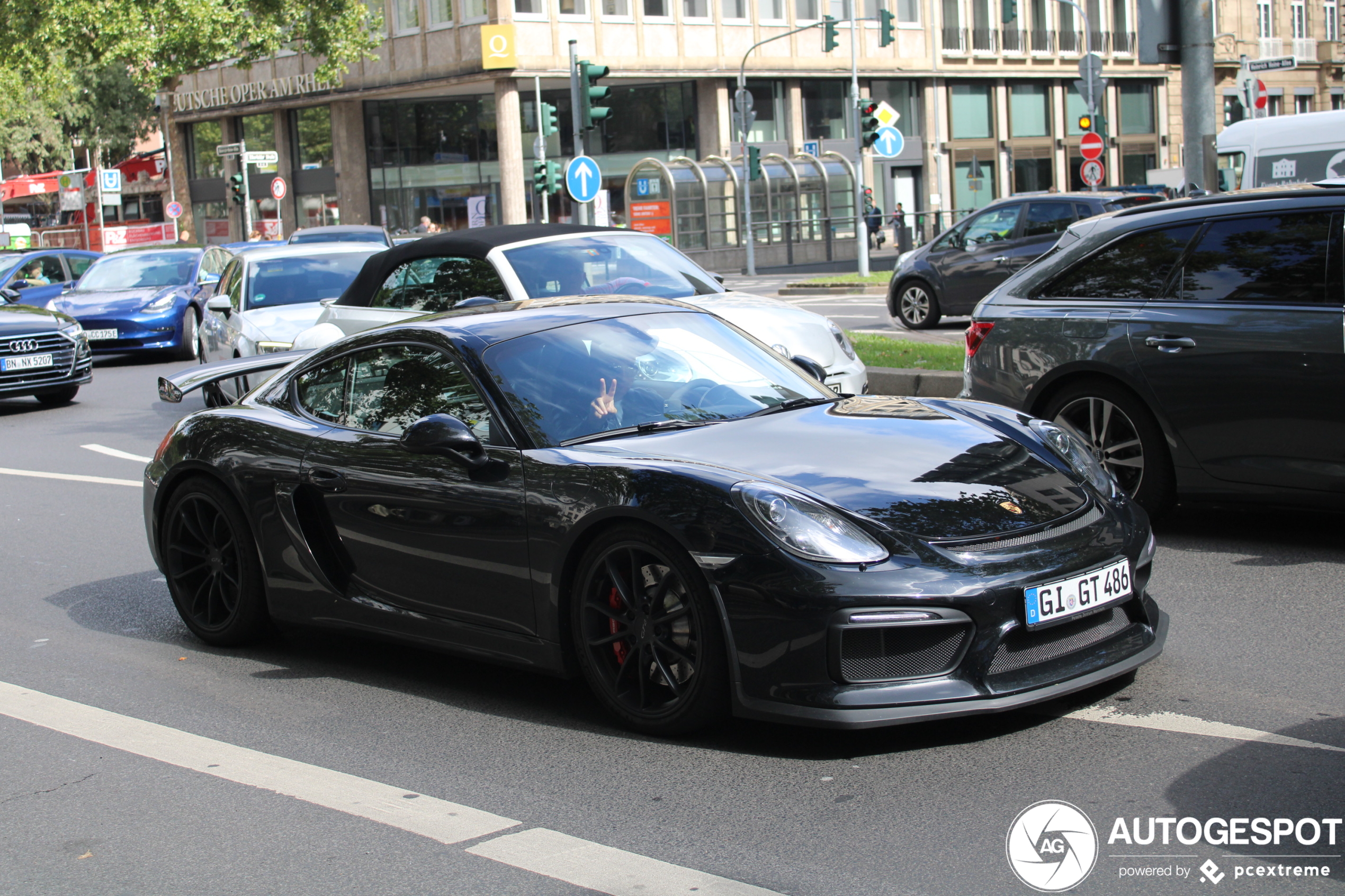 Porsche 981 Cayman GT4