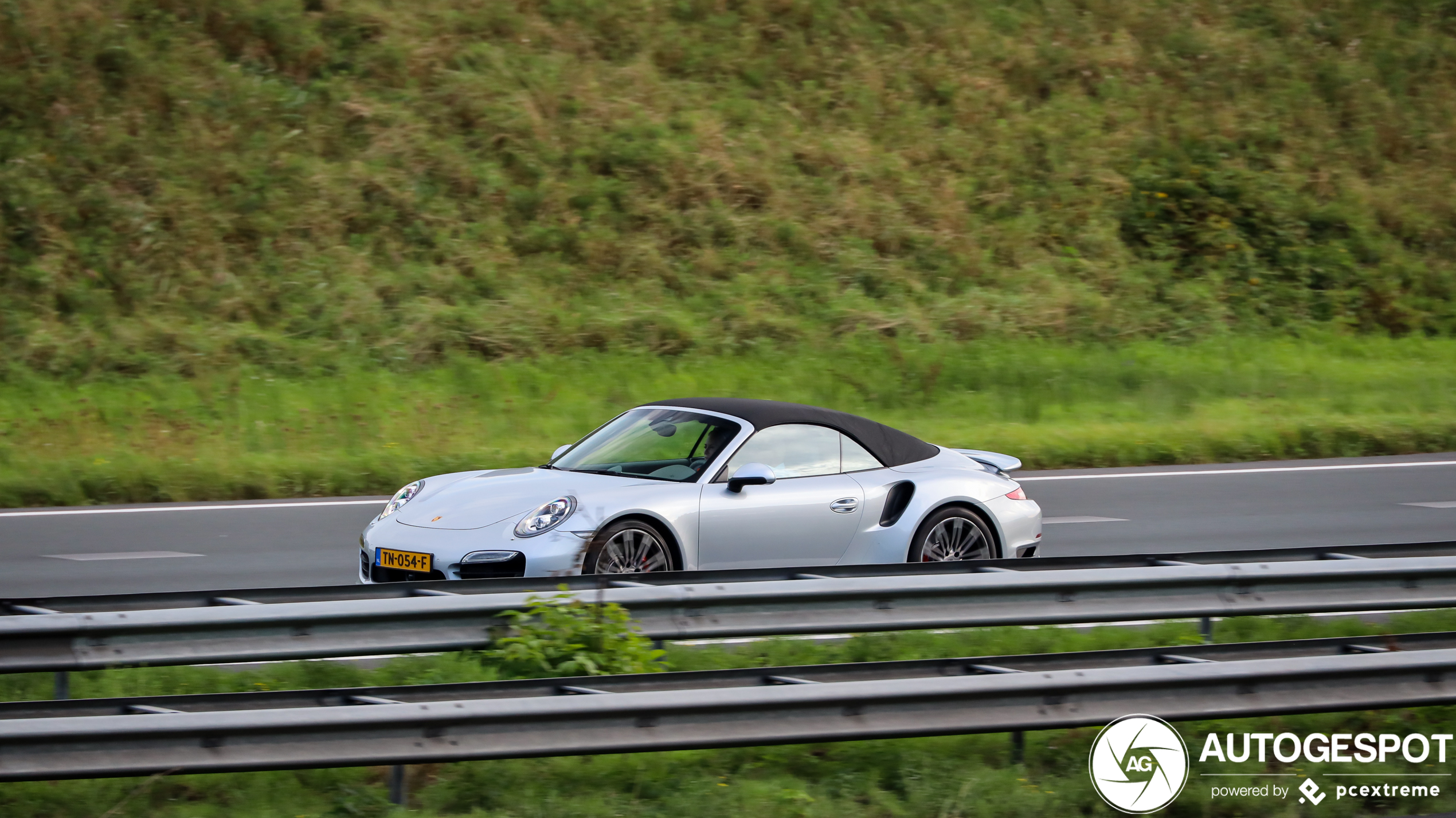 Porsche 991 Turbo Cabriolet MkI