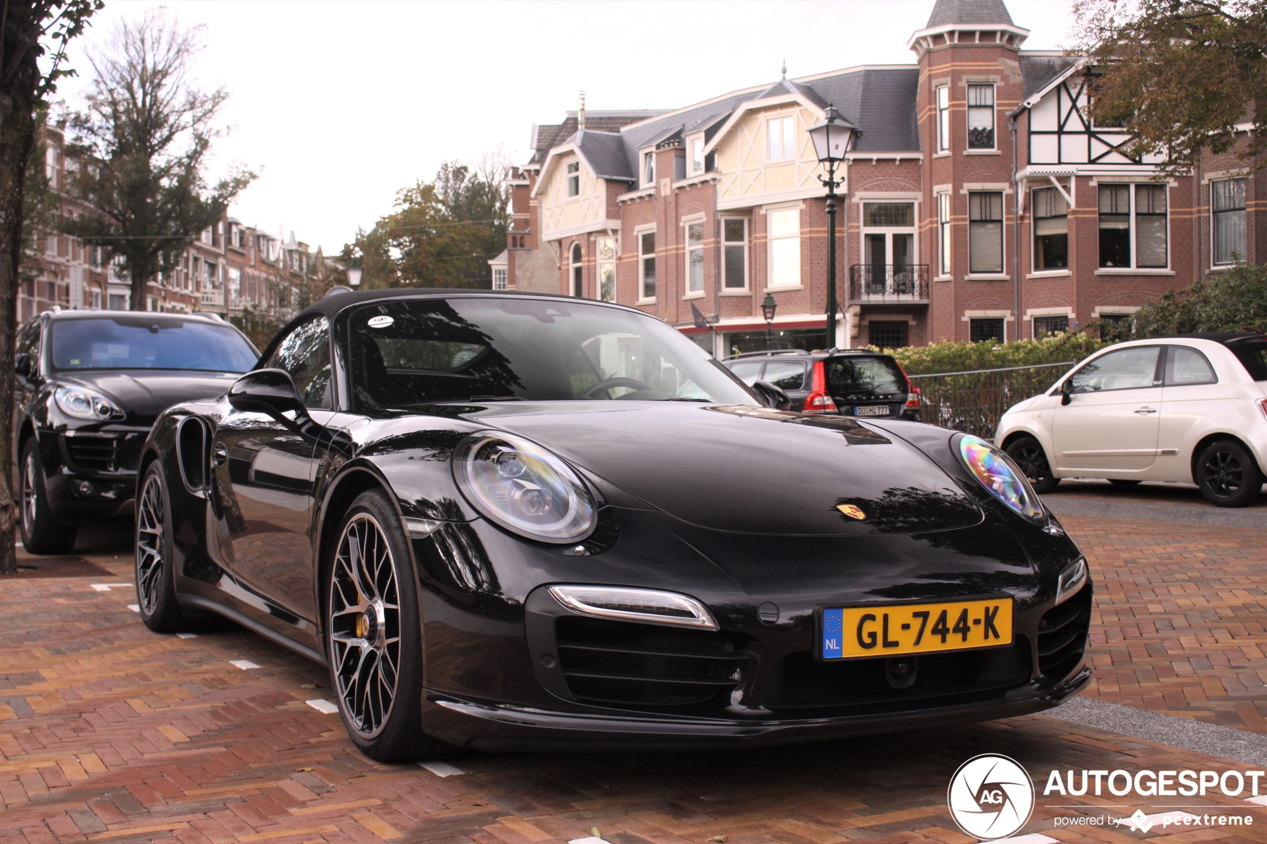 Porsche 991 Turbo S Cabriolet MkI