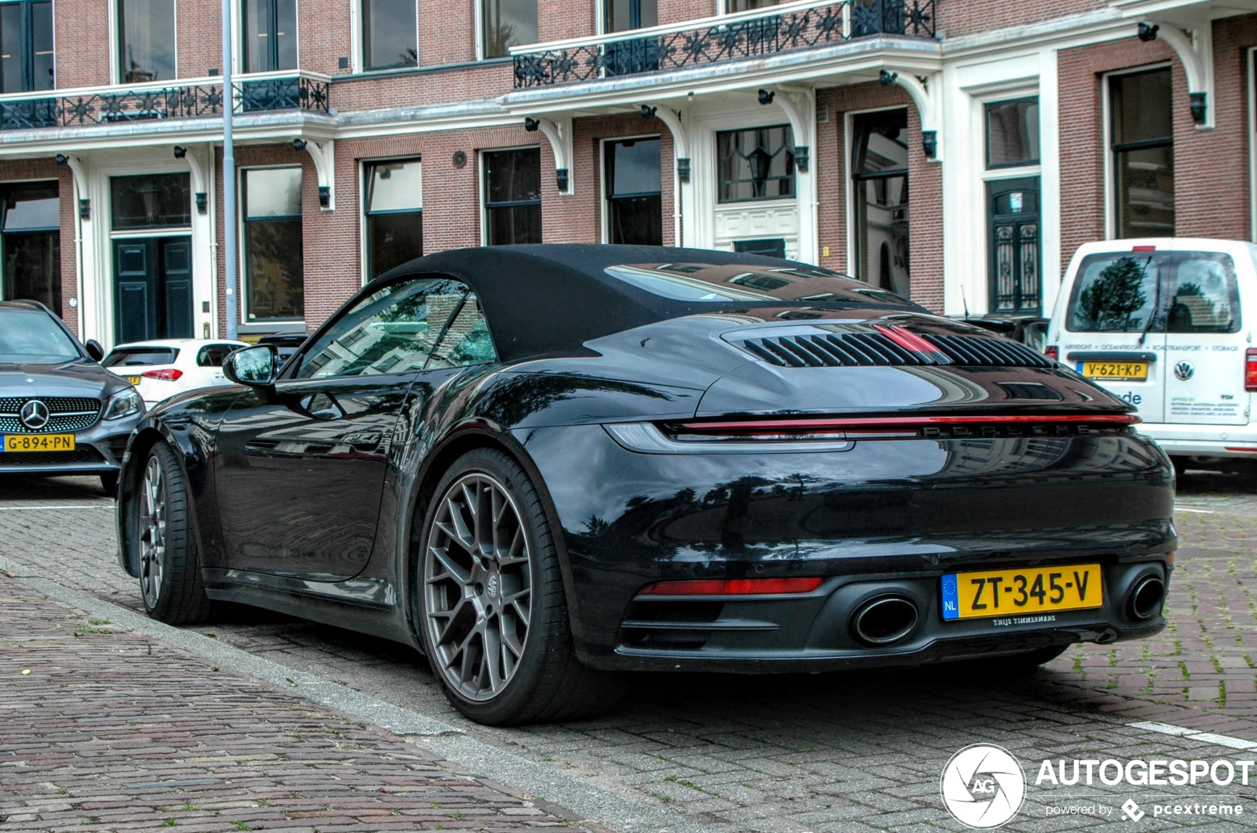 Porsche 992 Carrera S Cabriolet