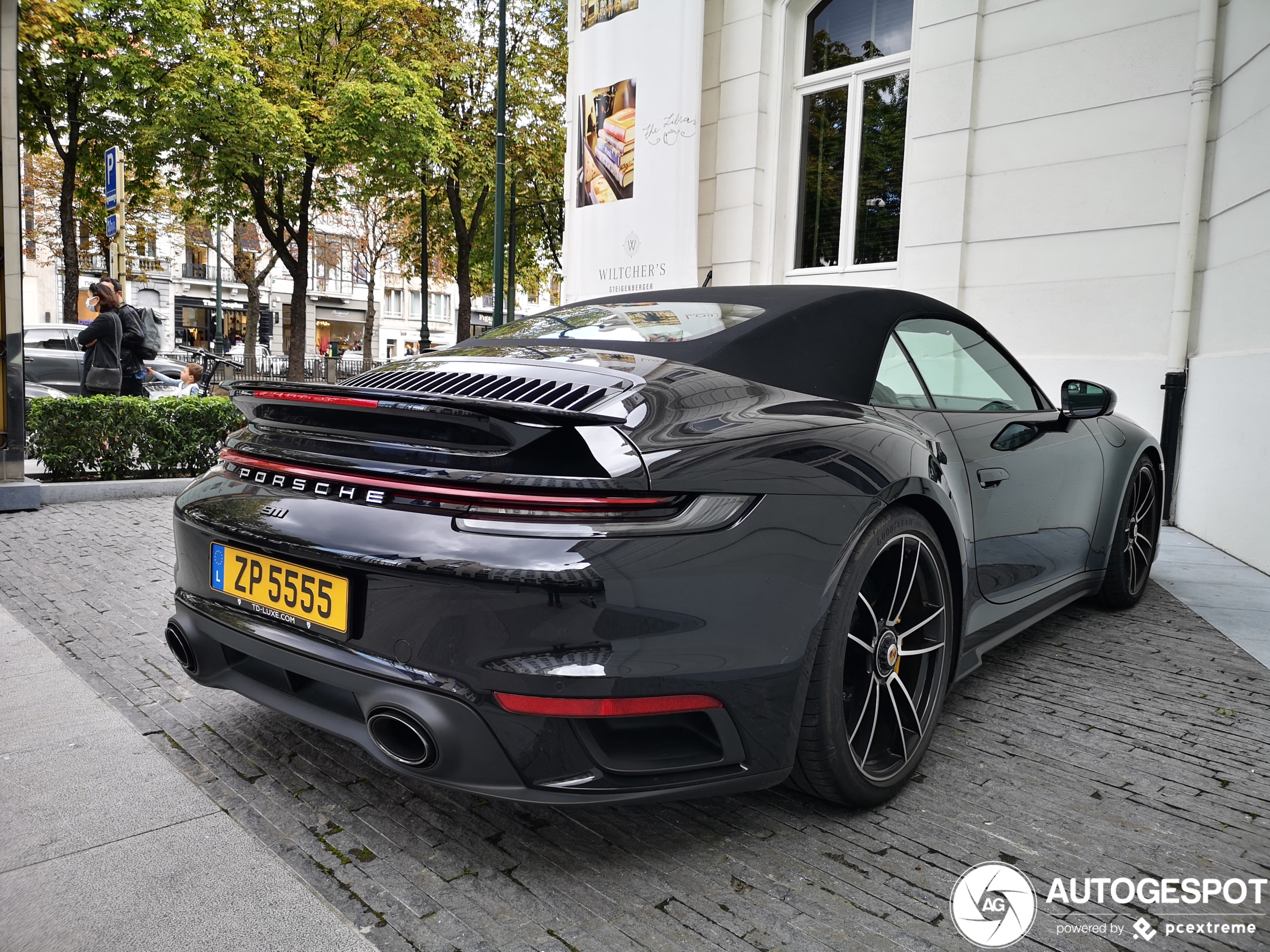 Porsche 992 Turbo S Cabriolet