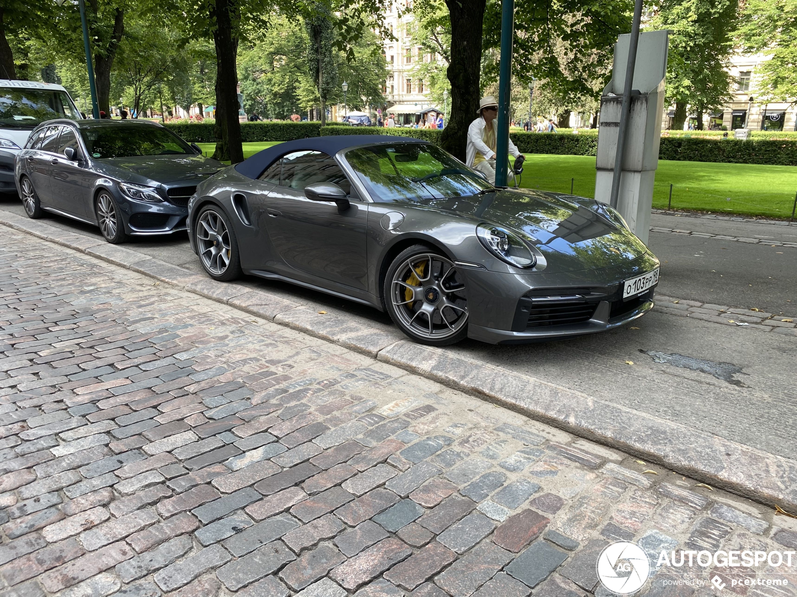 Porsche 992 Turbo S Cabriolet