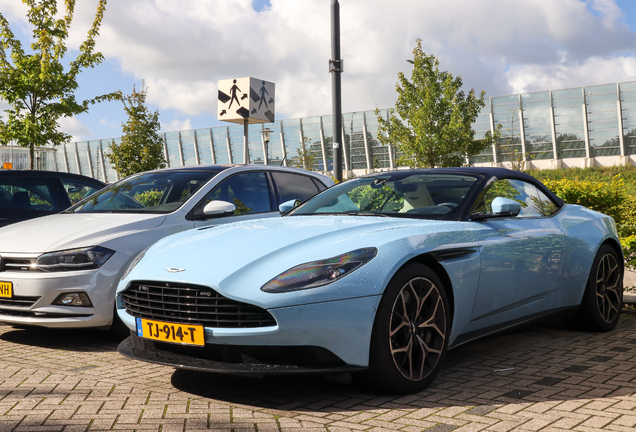 Aston Martin DB11 V8 Volante