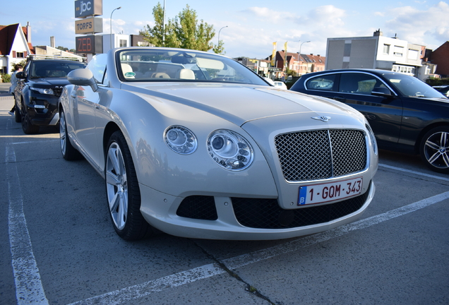 Bentley Continental GTC 2012