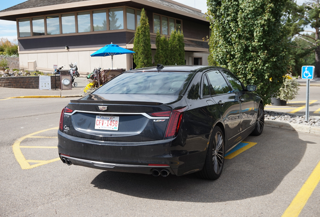 Cadillac CT6-V