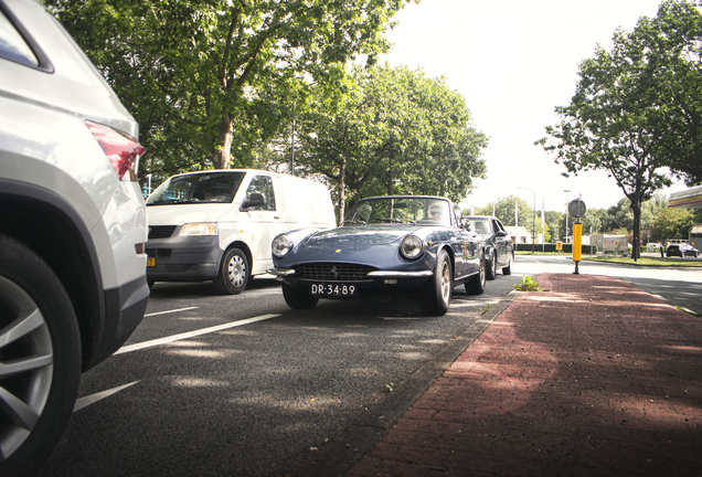 Ferrari 330 GTS