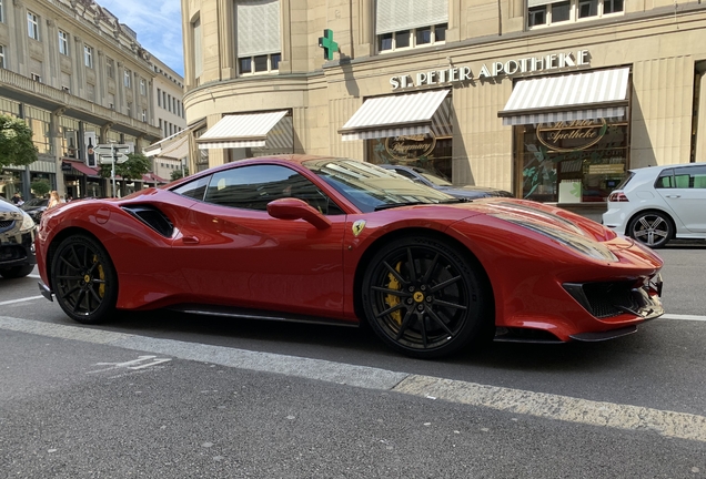 Ferrari 488 Pista