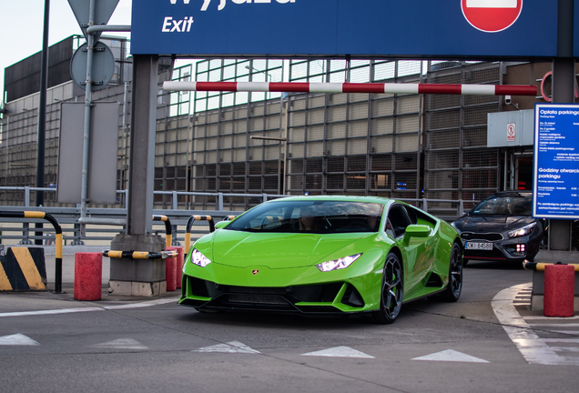 Lamborghini Huracán LP640-4 EVO