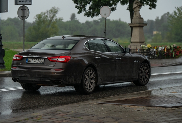 Maserati Quattroporte S Q4 2013