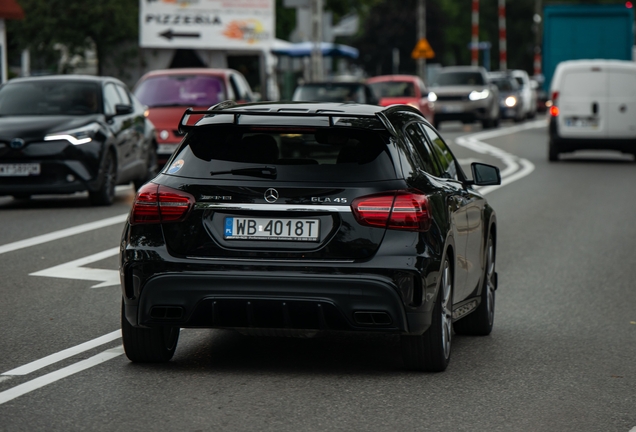 Mercedes-AMG GLA 45 X156 2017