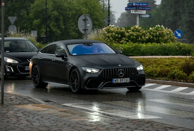 Mercedes-AMG GT 63 S X290