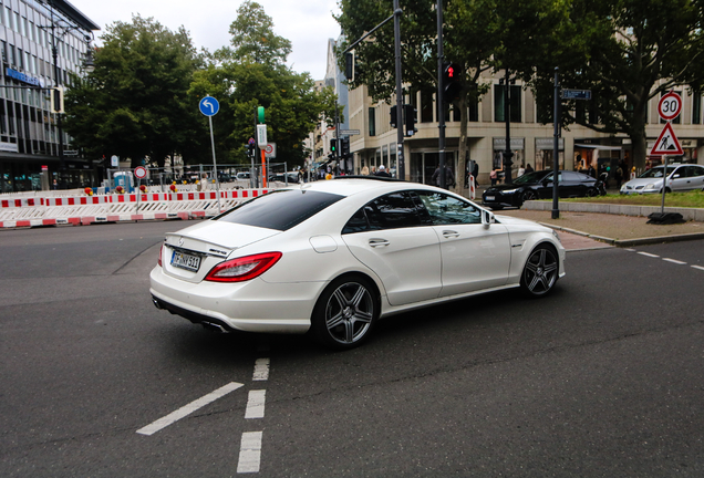 Mercedes-Benz CLS 63 AMG C218