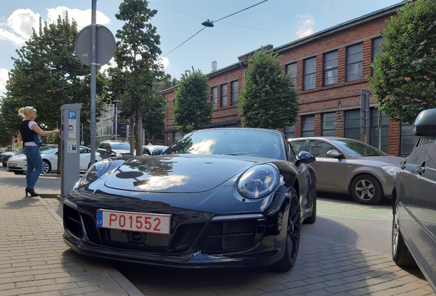 Porsche 991 Carrera 4 GTS Cabriolet MkII