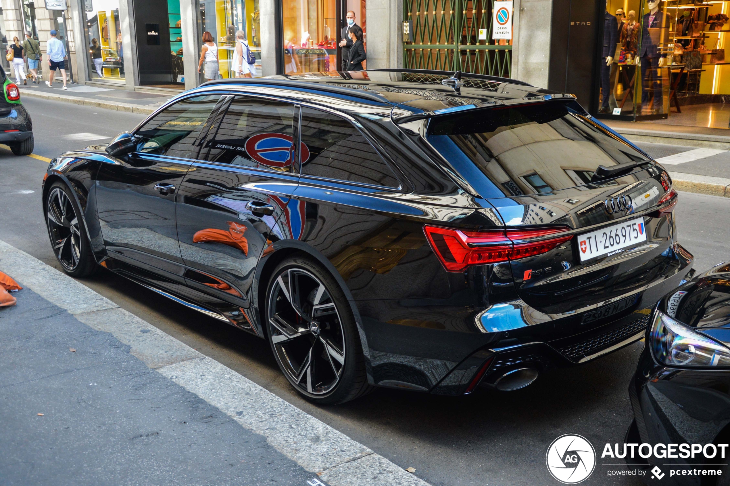 Audi RS6 Avant C8