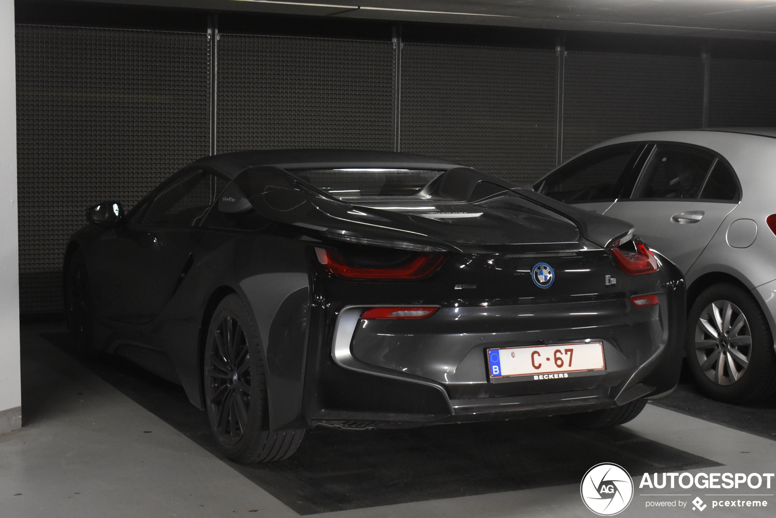 BMW i8 Roadster