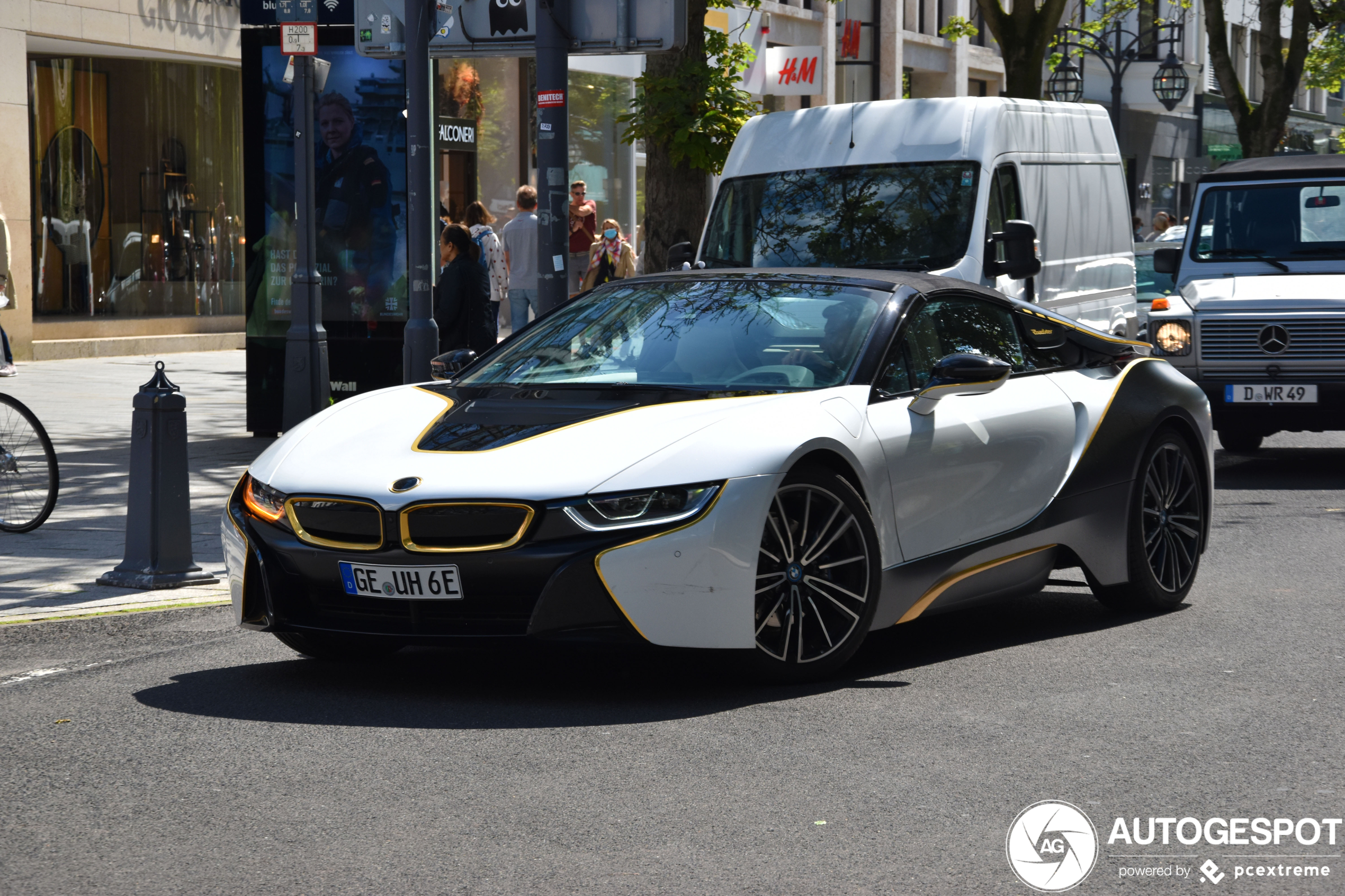 BMW i8 Roadster