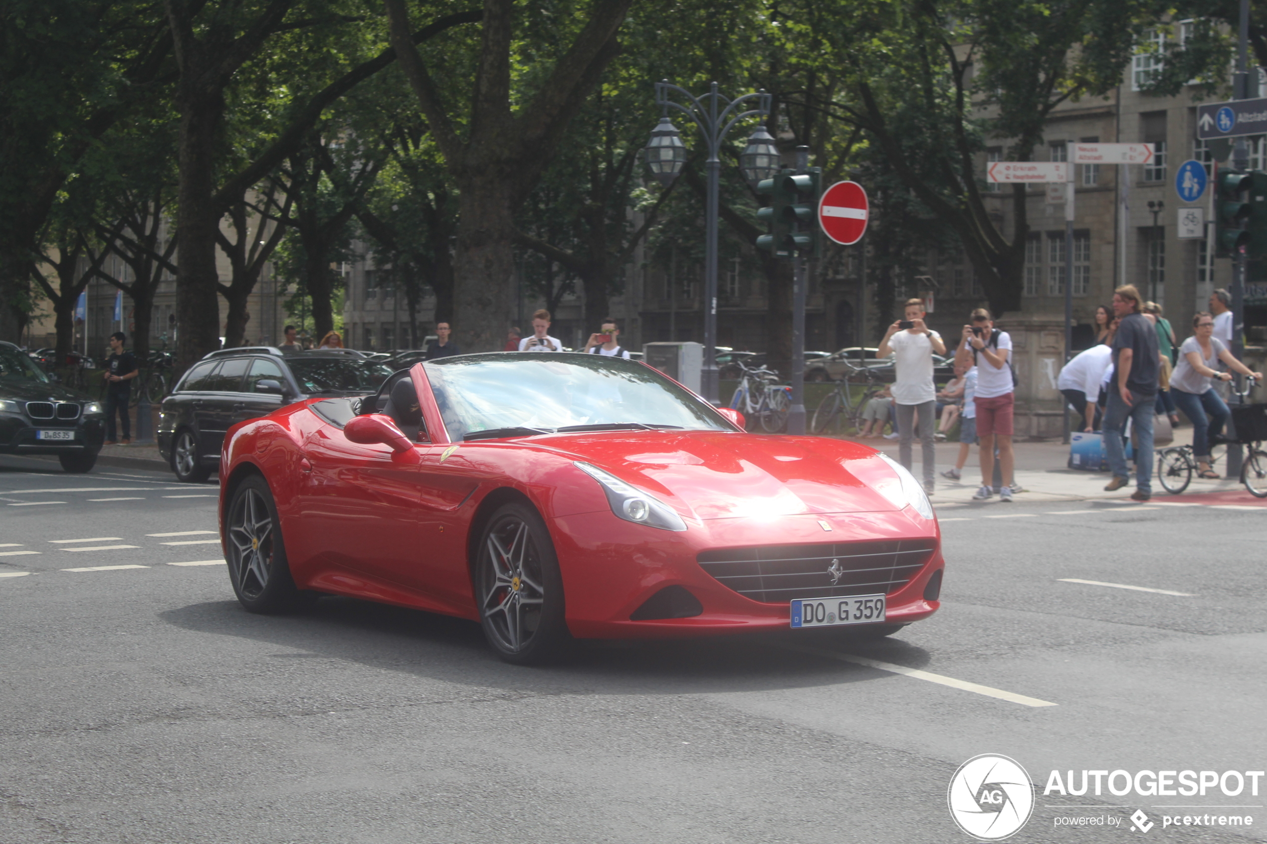 Ferrari California T