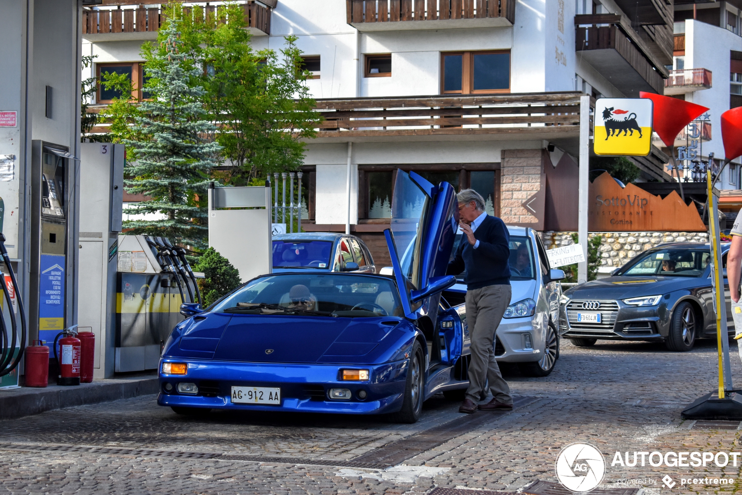 Lamborghini Diablo VT Roadster