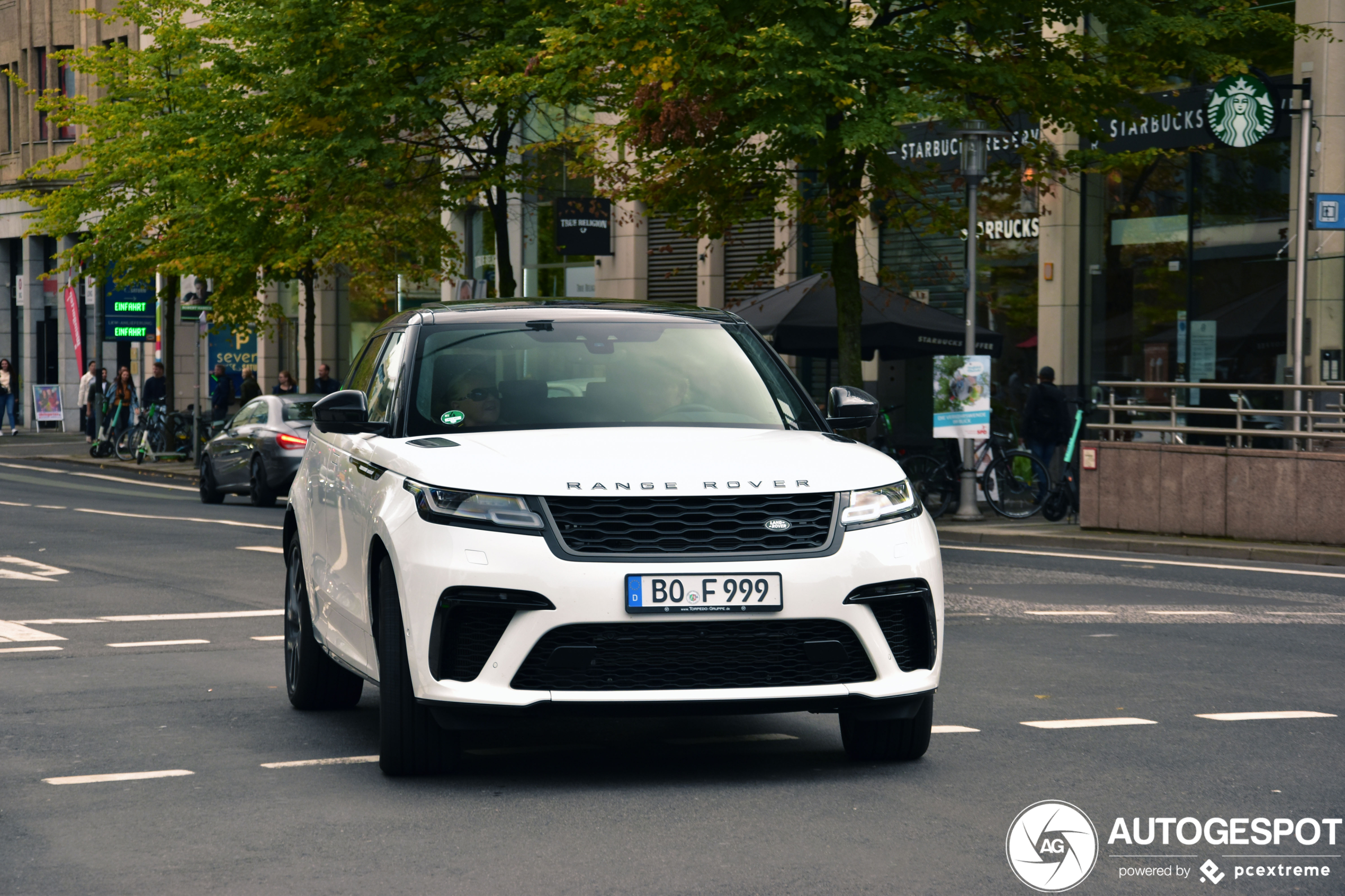 Land Rover Range Rover Velar SVAutobiography