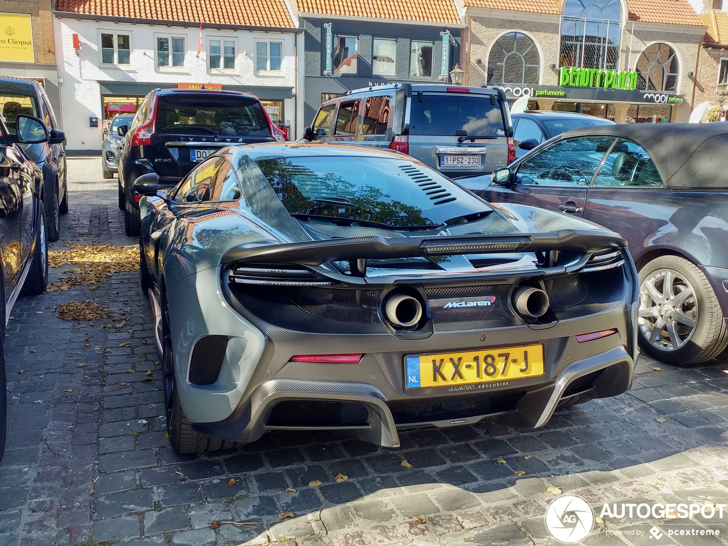 McLaren 675LT