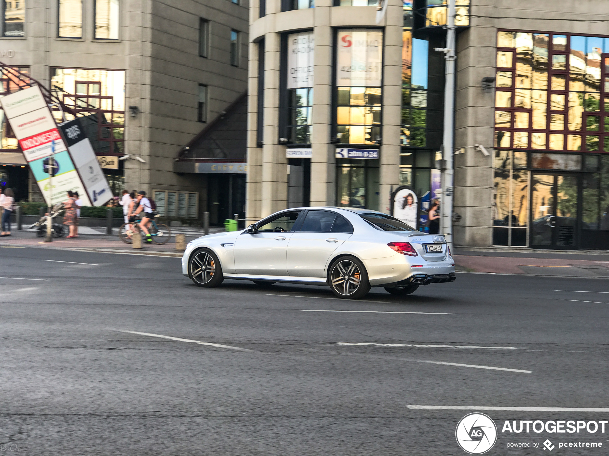 Mercedes-AMG E 63 S W213