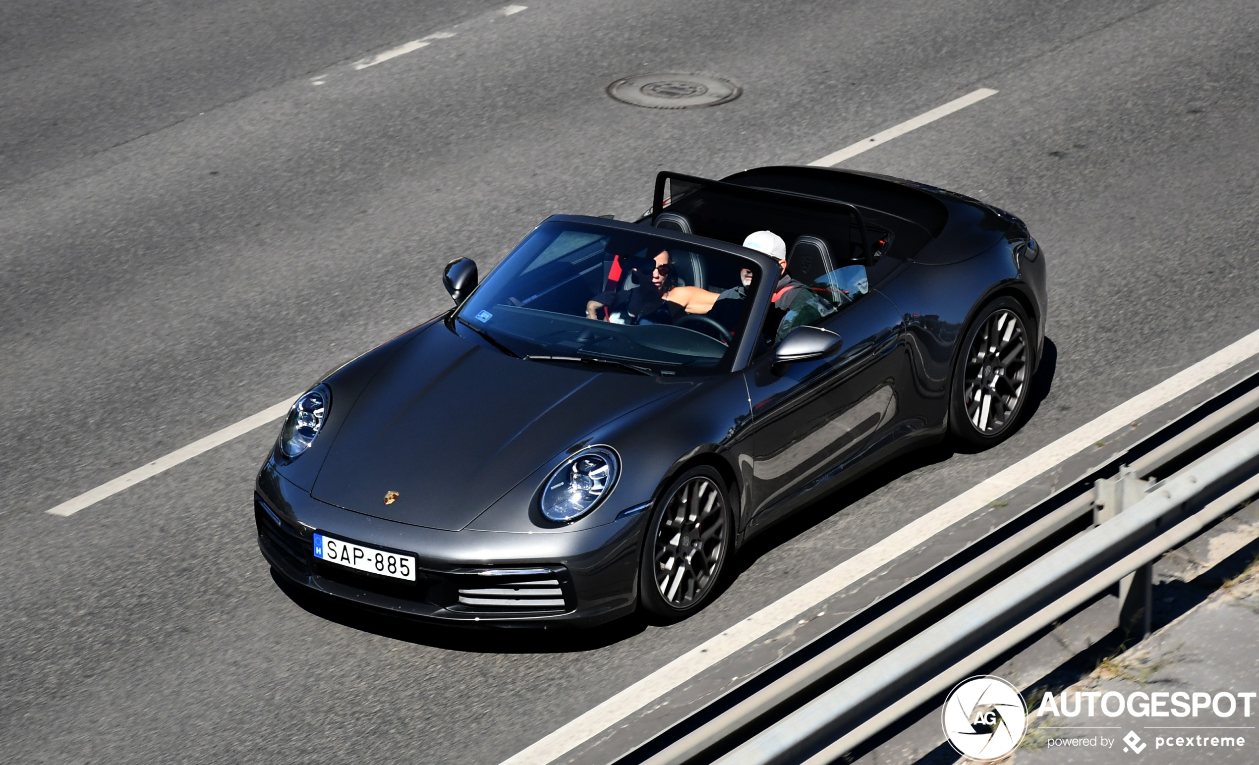 Porsche 992 Carrera 4S Cabriolet