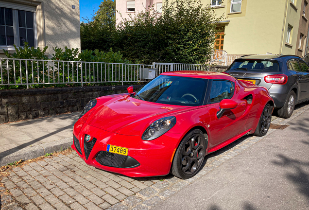 Alfa Romeo 4C Coupé