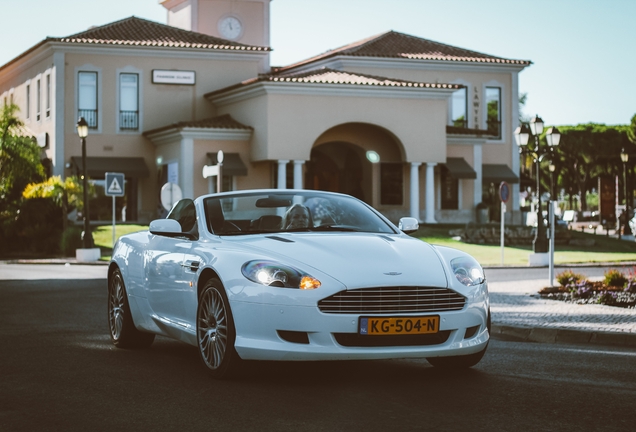 Aston Martin DB9 Volante