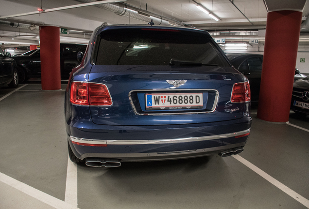 Bentley Bentayga Hybrid