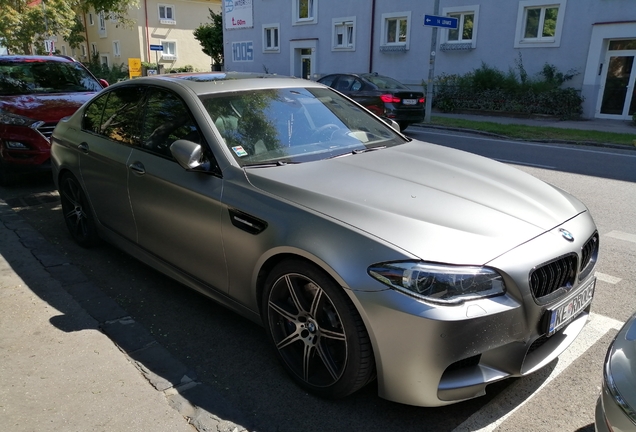 BMW M5 F10 30 Jahre Edition