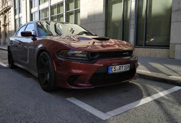 Dodge Charger SRT Hellcat