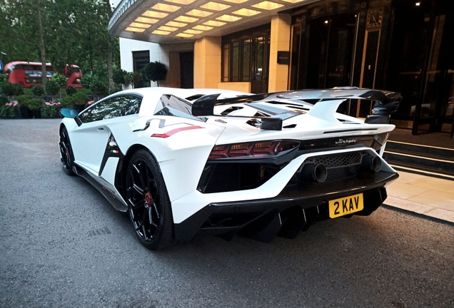 Lamborghini Aventador LP770-4 SVJ