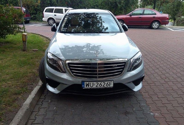 Mercedes-Benz S 63 AMG V222