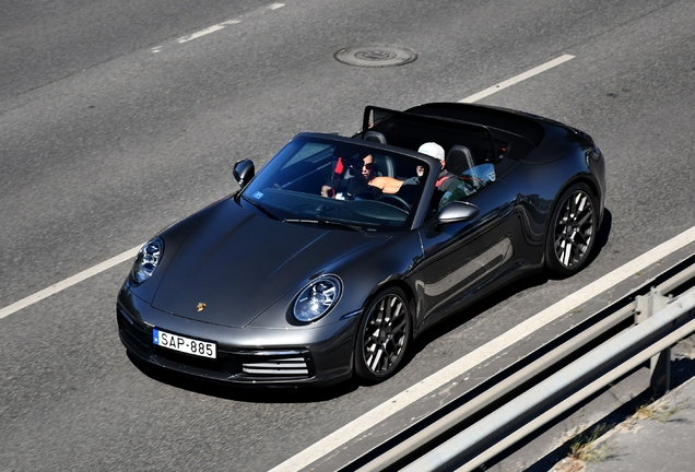 Porsche 992 Carrera 4S Cabriolet