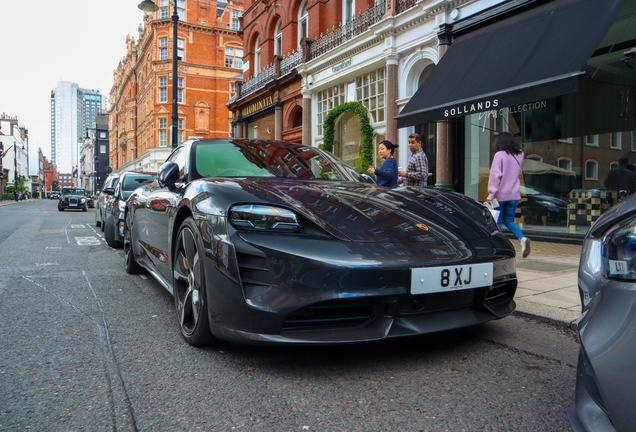 Porsche Taycan Turbo S